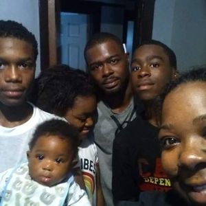 Meet your Posher, Robert